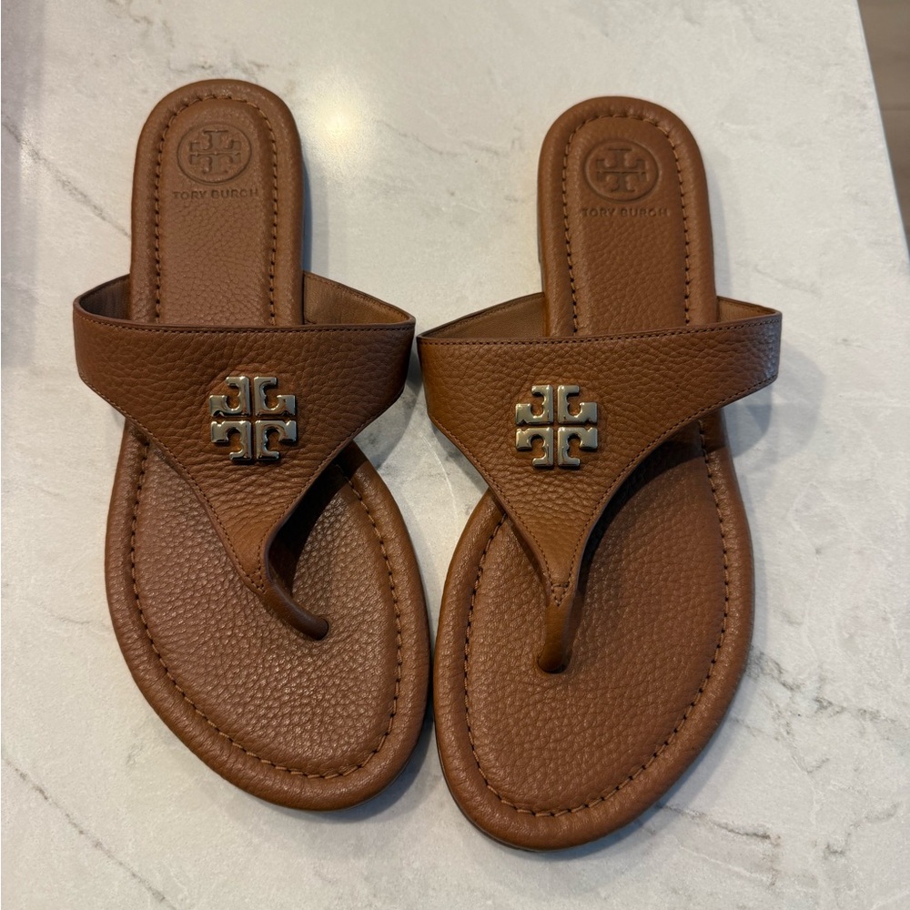 Tory Burch Brown Leather Logo Thong Sandals - Picture 2 of 4